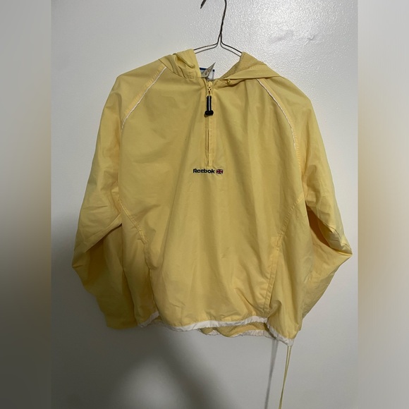 WOMENS VINTAGE REEBOK WINDBREAKER PULLOVER JACKET Size M Yellow - Picture 12 of 12